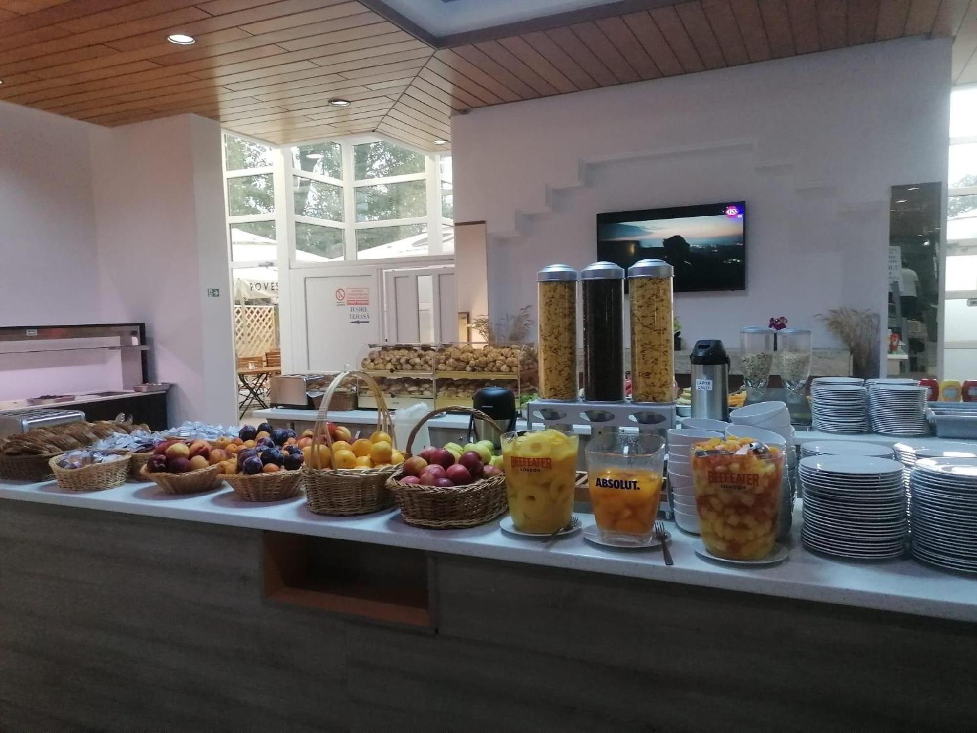 Hotel Dacia Нептун Экстерьер фото